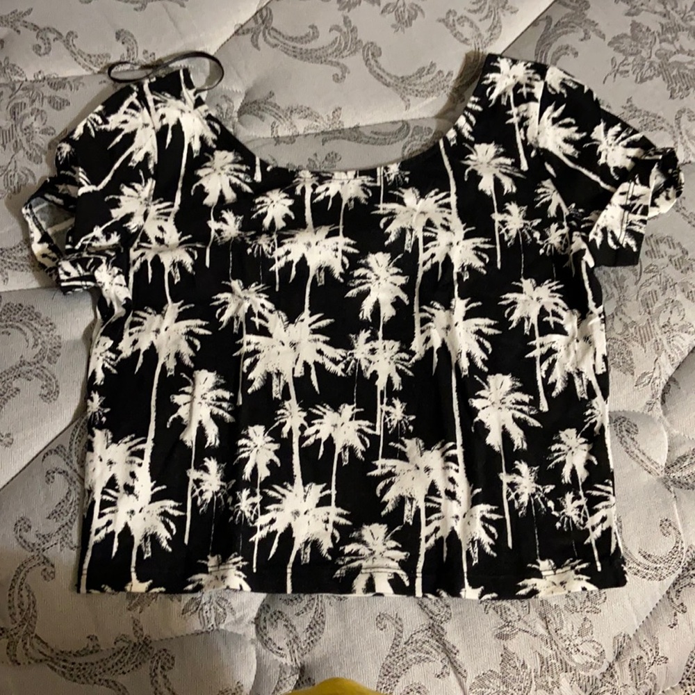 H&M Cropped top ✨3 for 20